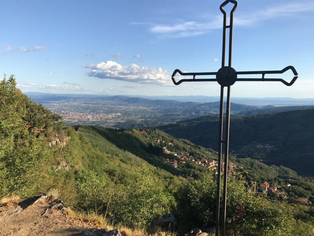 Una veduta di Cireglio dal Castello