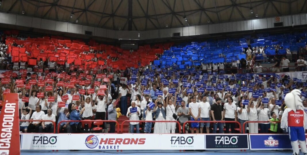 I tifosi della Fabo Herons Montecatini