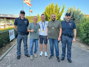 Gabriele Rossetti festeggiato anche dai colleghi della Questura di Pistoia