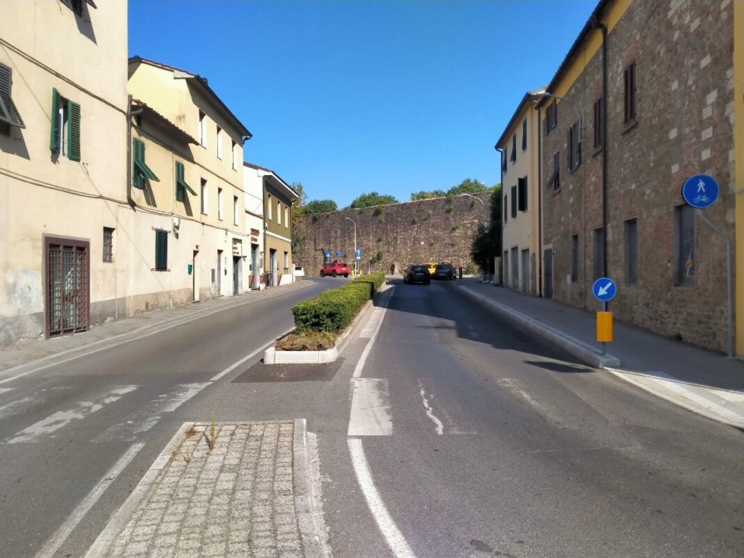 Riprendono i lavori per il rinnovamento delle piste ciclopedonali a Pistoia (foto Comune di Pistoia)