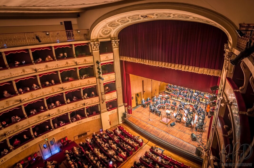 teatro manzoni pistoia