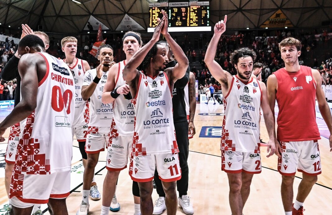 Grinta è sinonimo di Pistoia Basket: Reggio Emilia finisce ko