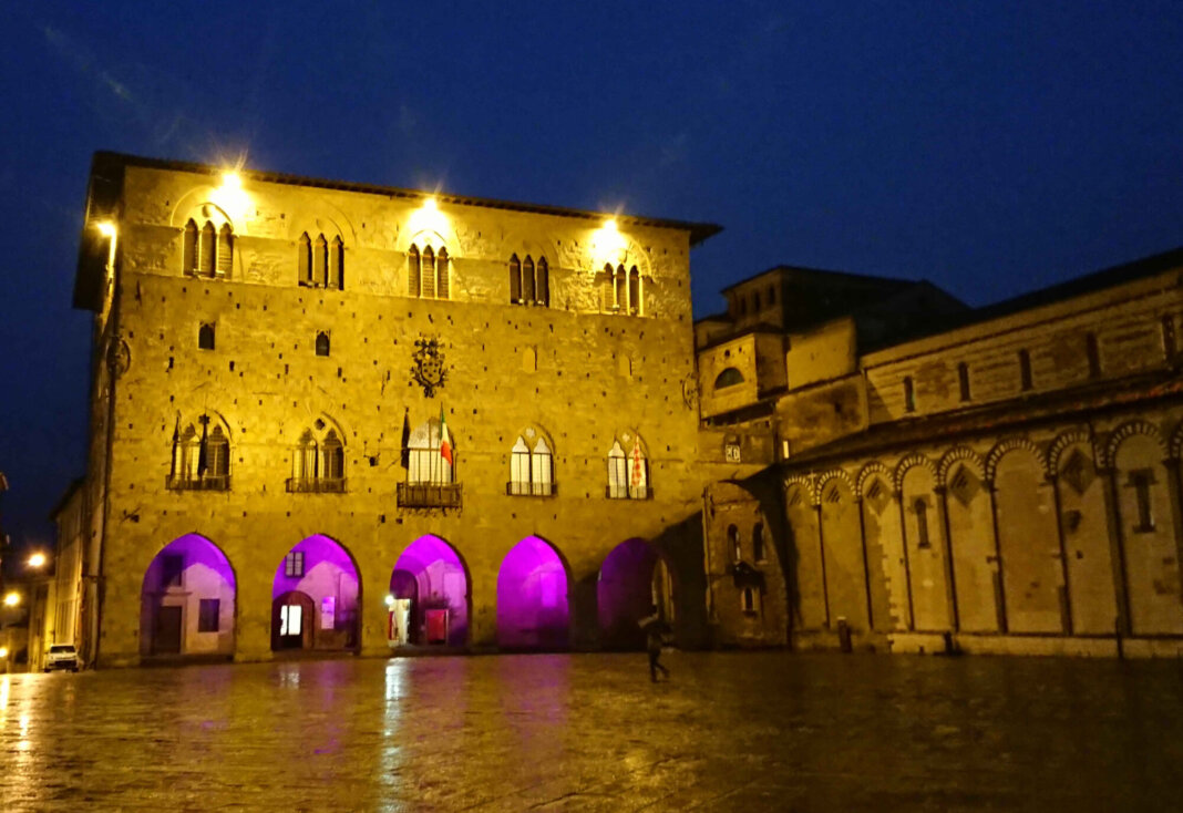 palazzo comunale Pistoia