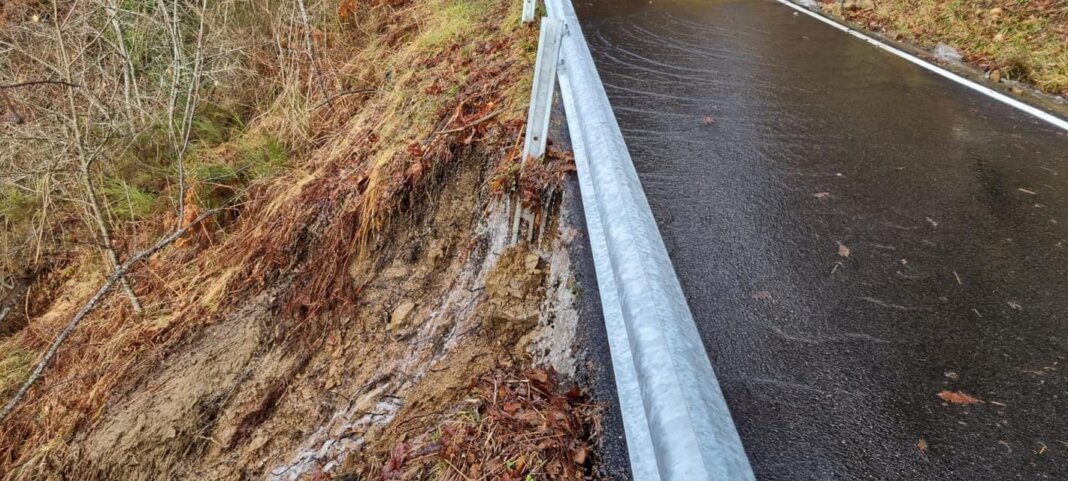 Ancora una frana nel territorio provinciale di Pistoia: chiusa la provinciale 38