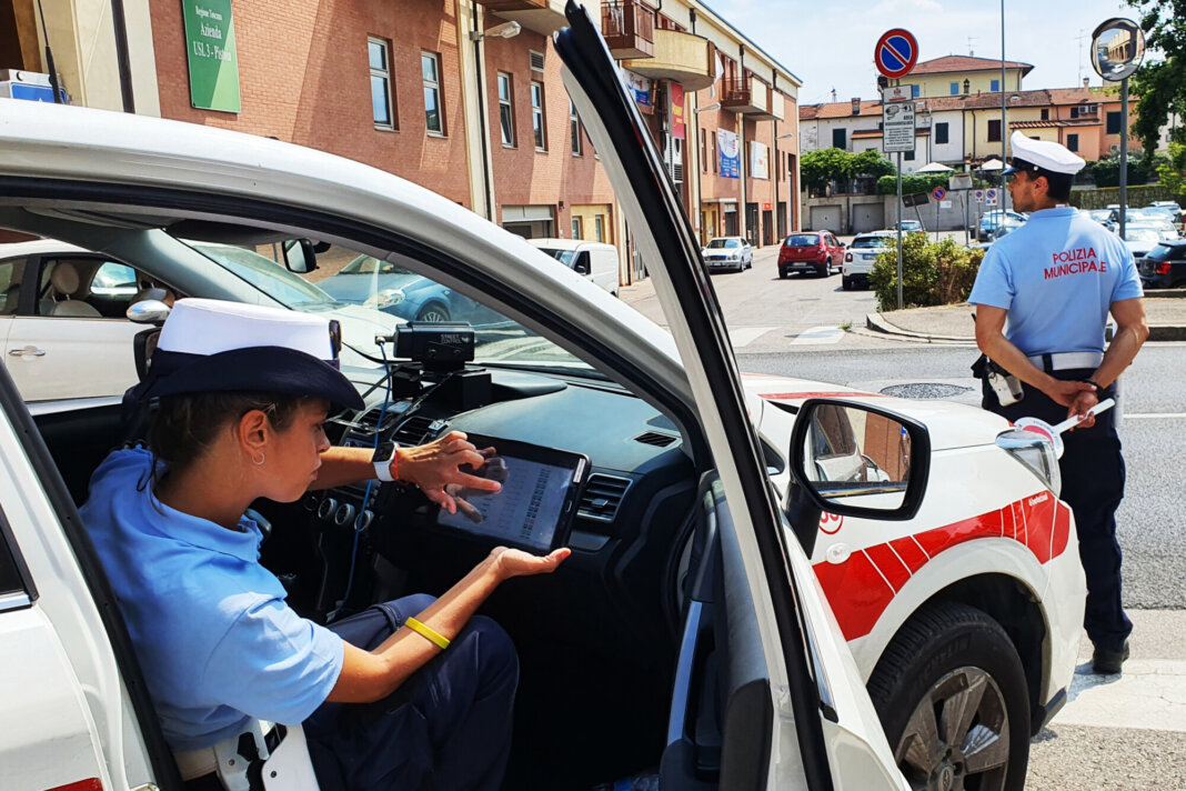 polizia municipale, controlli