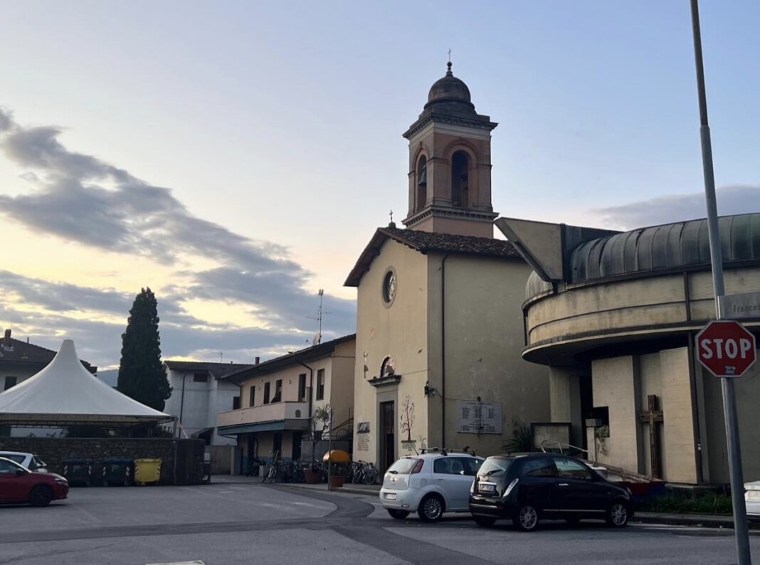 Accoltellato alla gola dopo una lite al centro di accoglienza di VIcofaro