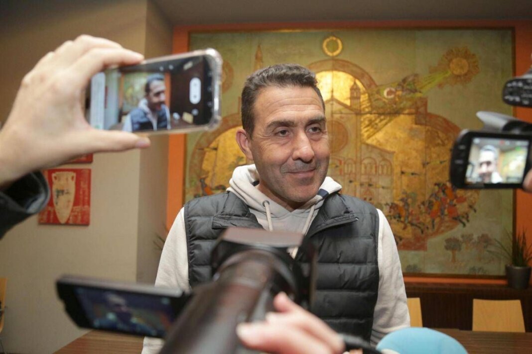 Vannacci: “Inni al Duce in sede FdI a Parma? Non vado a origliare in casa d’altri”