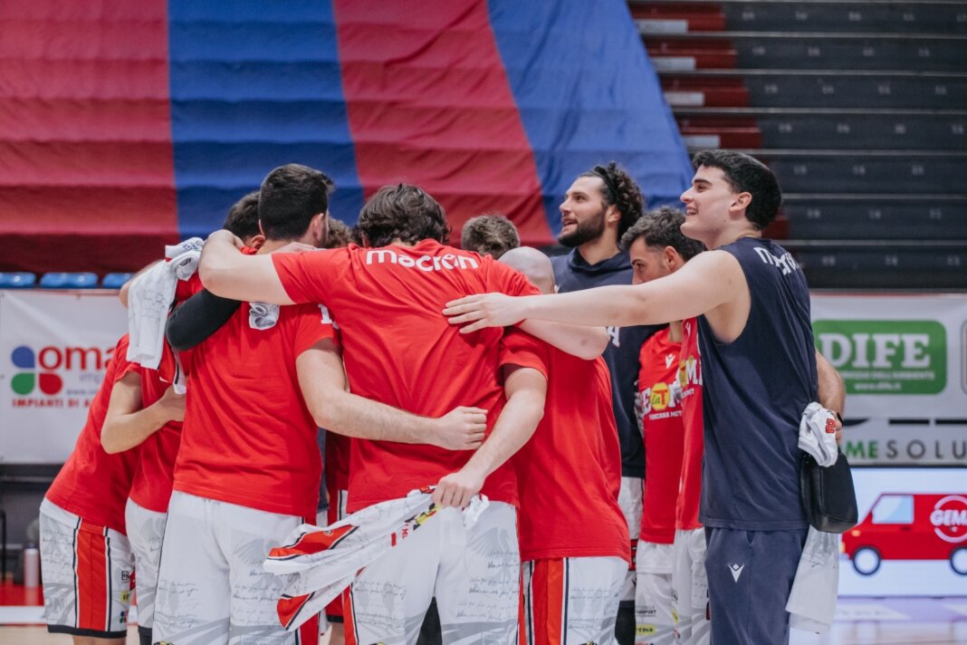Al PalaCarrara si apre la serie playoff con Mestre per La T Tecnica Gema Montecatini