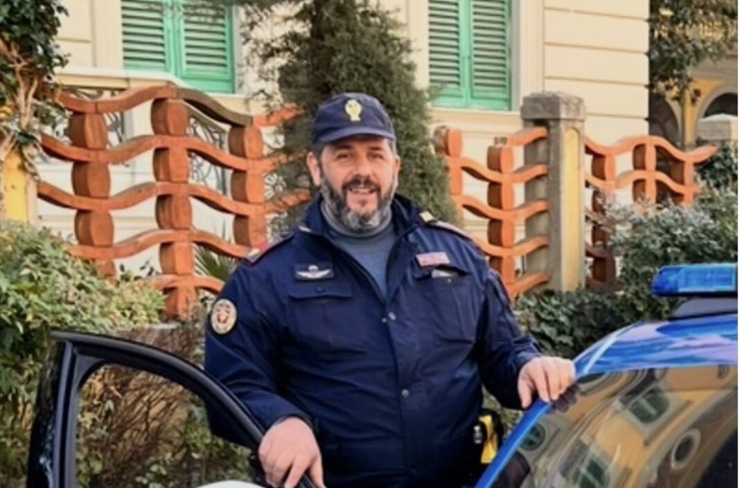 Polizia, muore mentre va al lavoro l'assistente capo Antonio Cristalli