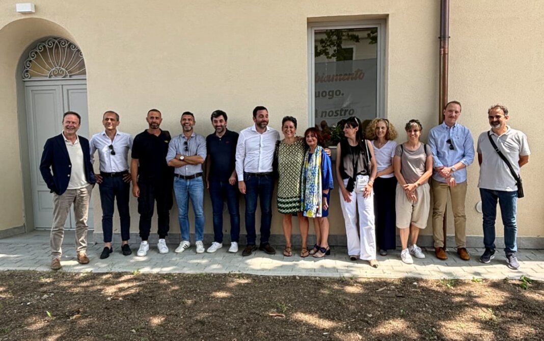 Centro civico Bottegone
