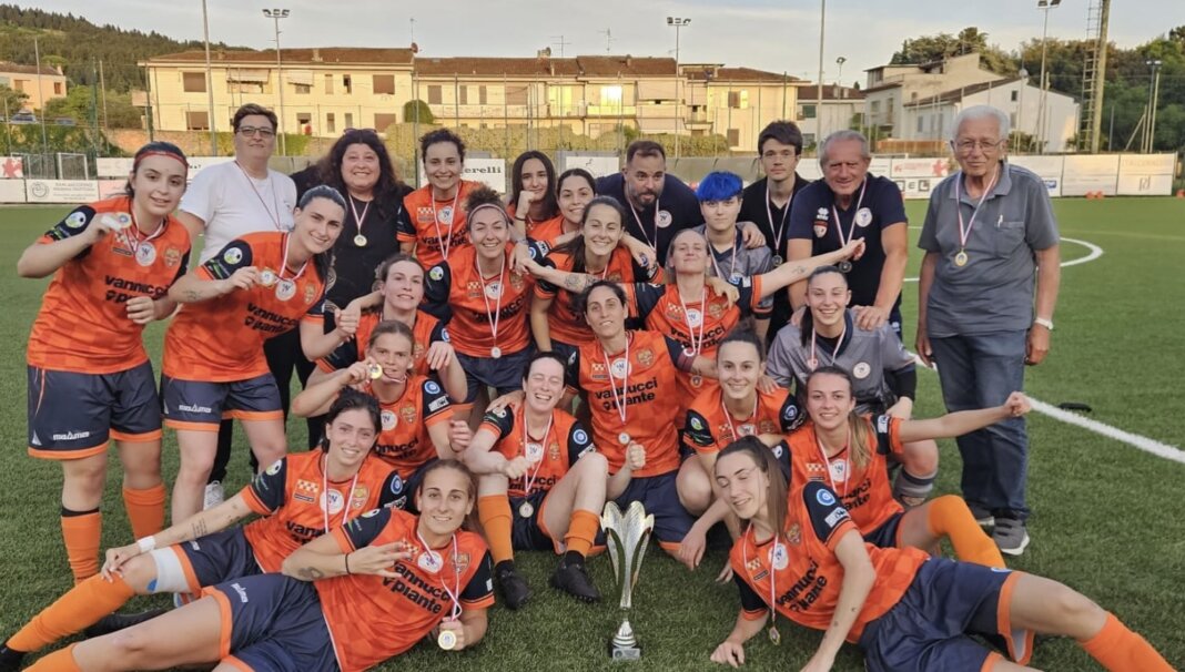 Worange Pistoiese concede il bis: dopo il campionato le orange vincono anche la Coppa Toscana
