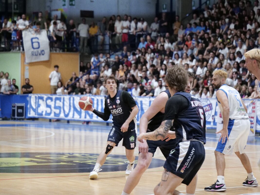 Herons Montecatini, contro Ruvo ora serve l'impresa: dopo lo 0-2 a Ruvo si torna al Palatagliate