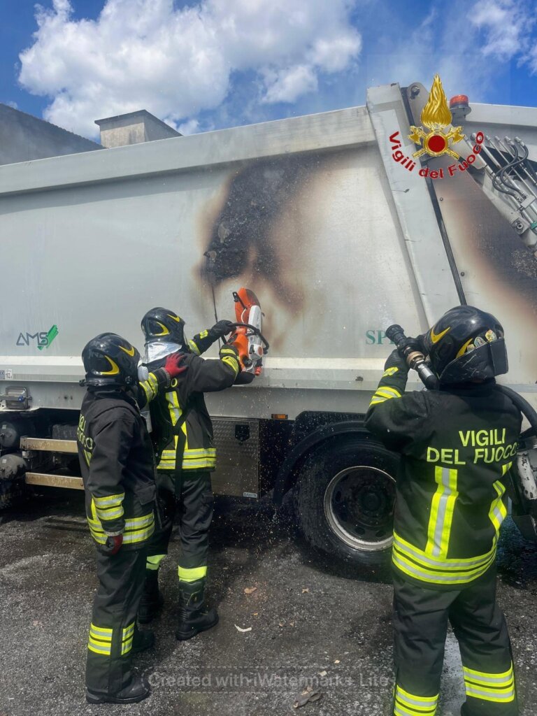 incendio via guicciardini pistoia 2