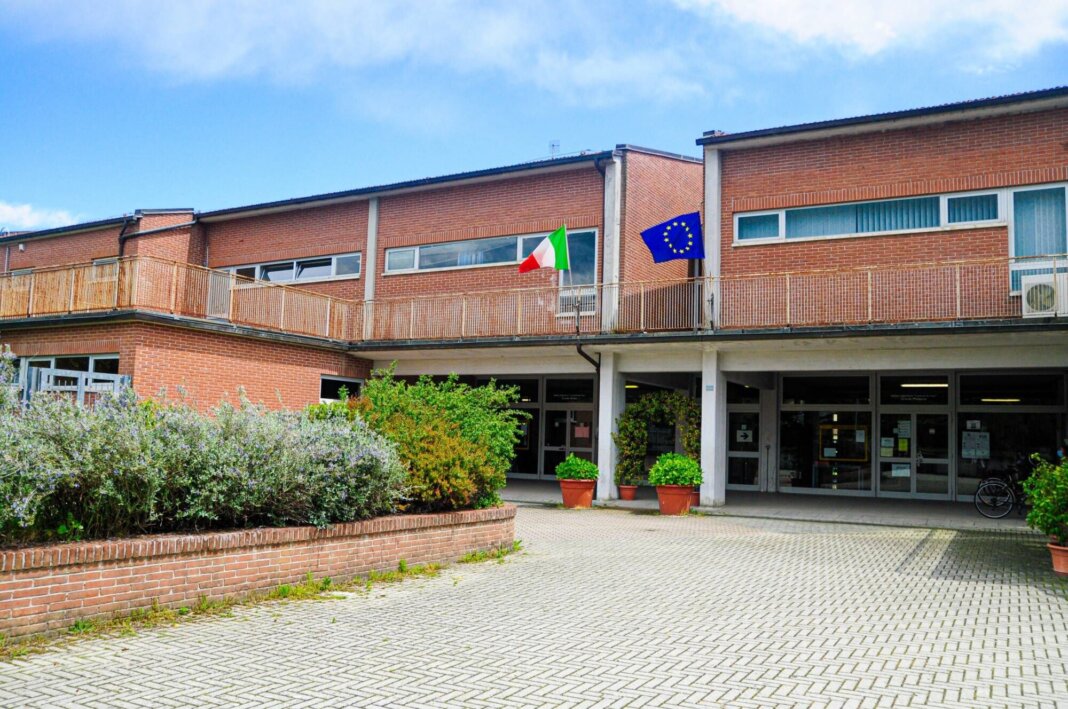 scuola media da vinci pistoia