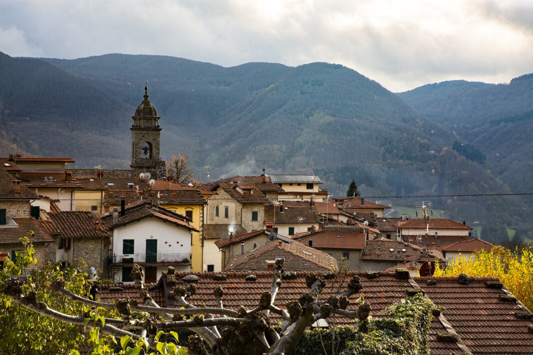 Tre giorni all'osservatorio astronomico di Gavinana per imparare a comunicare la montagna