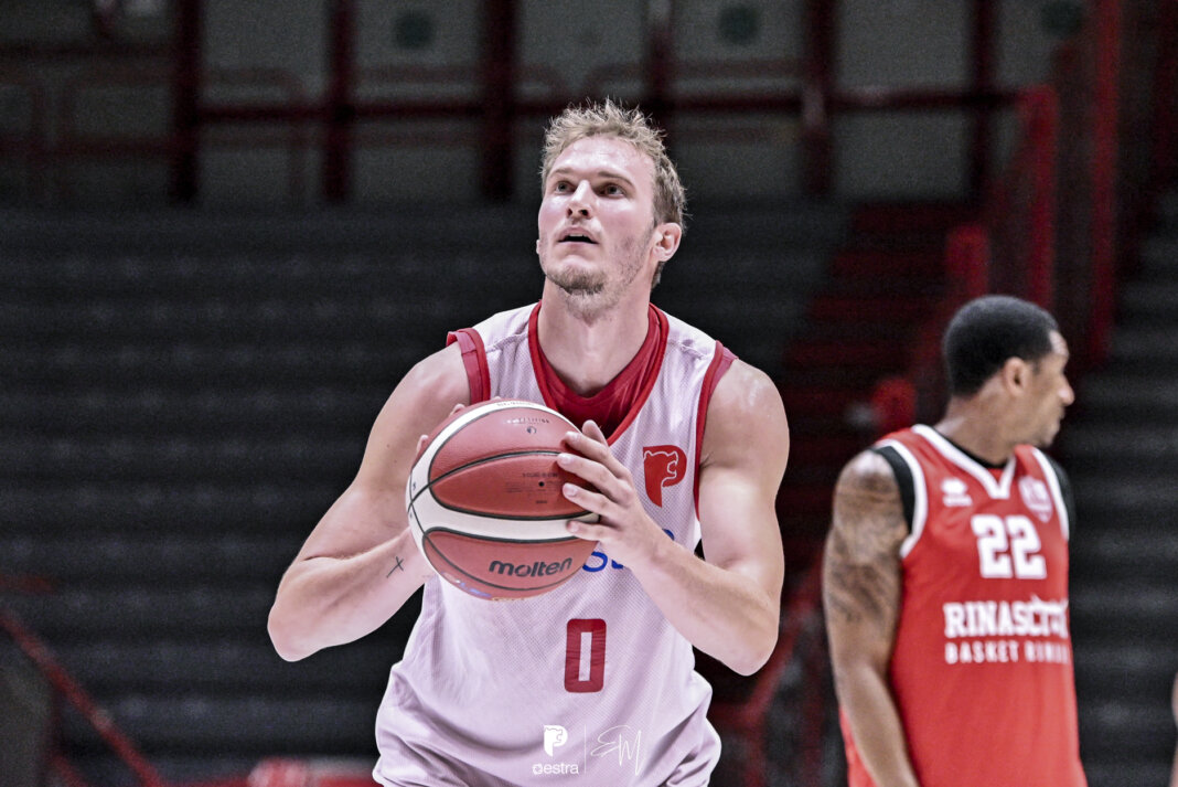 Gabriele Benetti pistoia basket 2000
