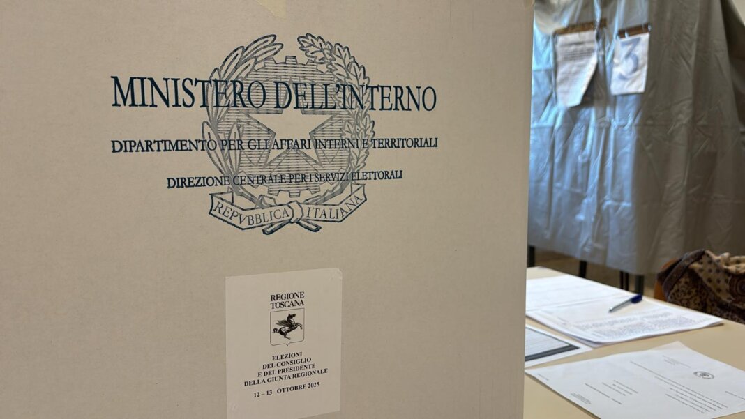 A Pistoia al voto sotto il 50 per cento. Giani in carrozza