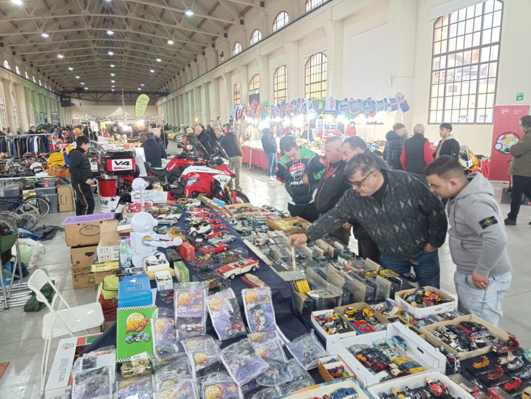 Torna alla Cattedrale di Pistoia il prossimo weekend Toscana Auto Collection