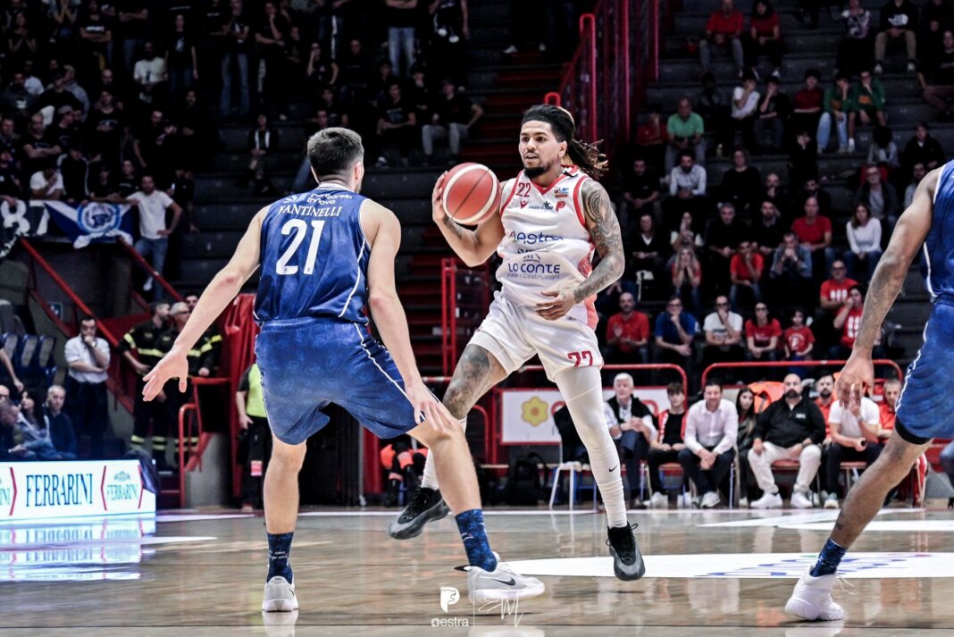 Nel giorno del ricordo di Raffaele Marianella il Pistoia Basket rimedia il terzo ko di fila