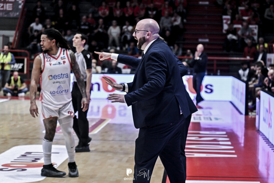 Pistoia Basket 2000, infrasettimanale a Desio contro Urania Milano