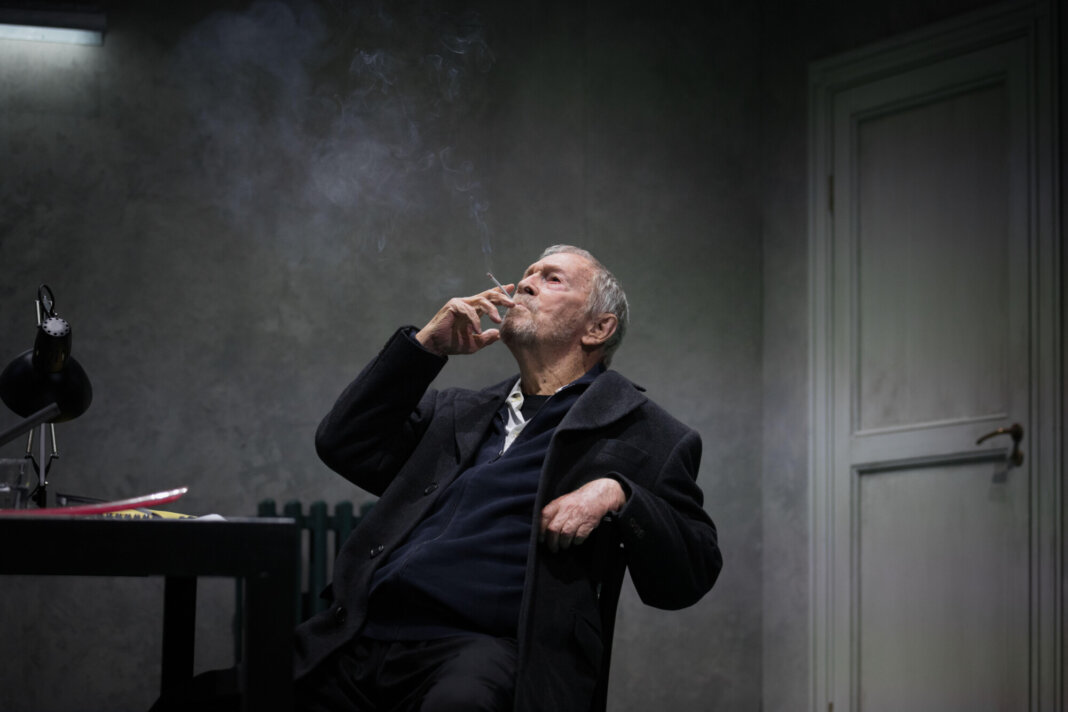 Il decano Umberto Orsini in scena a Pistoia con 'Prima del temporale'