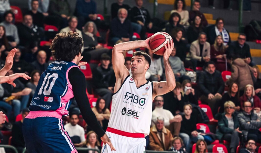 Serie B nazionale, al Palatagliate per Fabo Herons c'è Desio