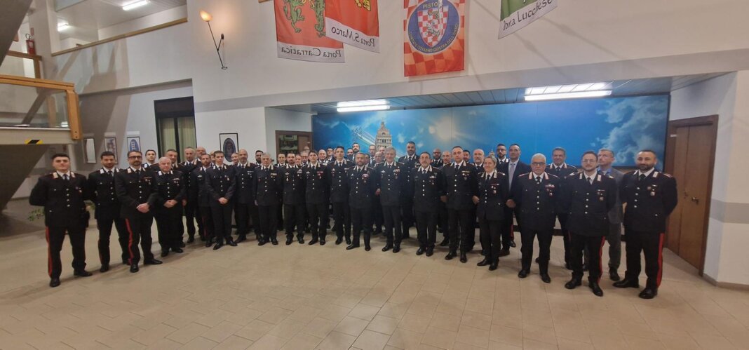 Il comandante interregionale dei carabinieri Podgora, generale Iacobelli, in visita al comando provinciale di Pistoia
