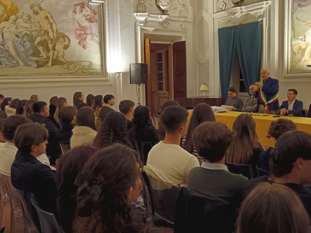 A Villa La Magia la festa per i neodiciottenni di Quarrata: erano 268