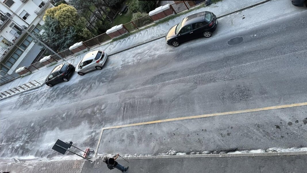Il viale imbiancato
