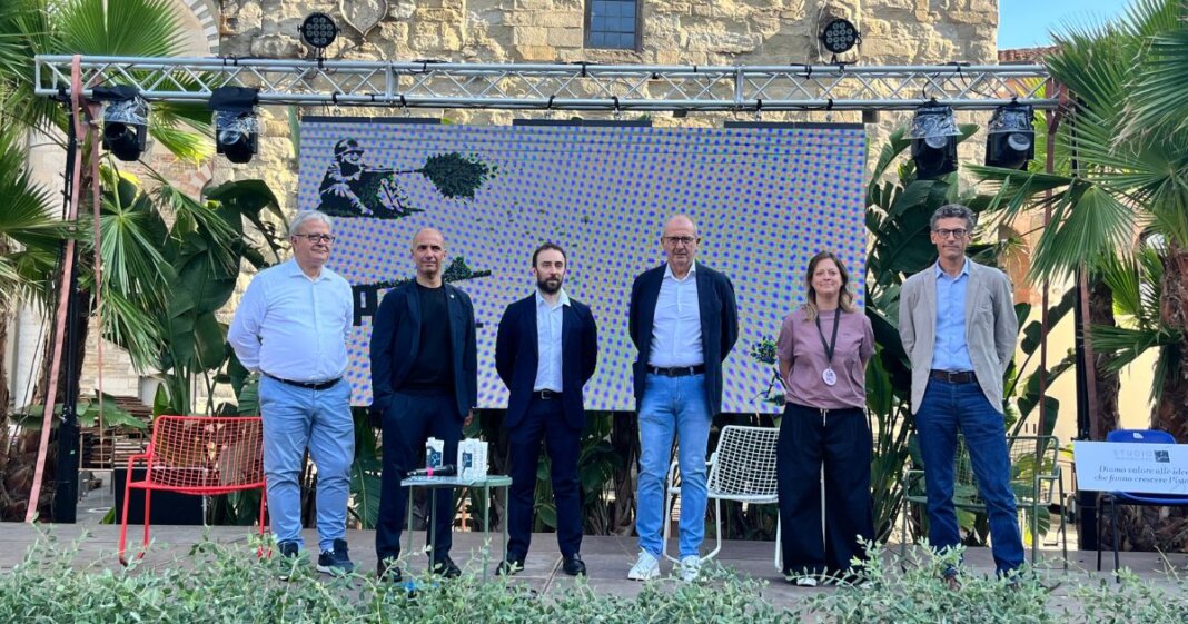 Giovanni Capecchi all'inaugurazione di Un Altro Parco in Città