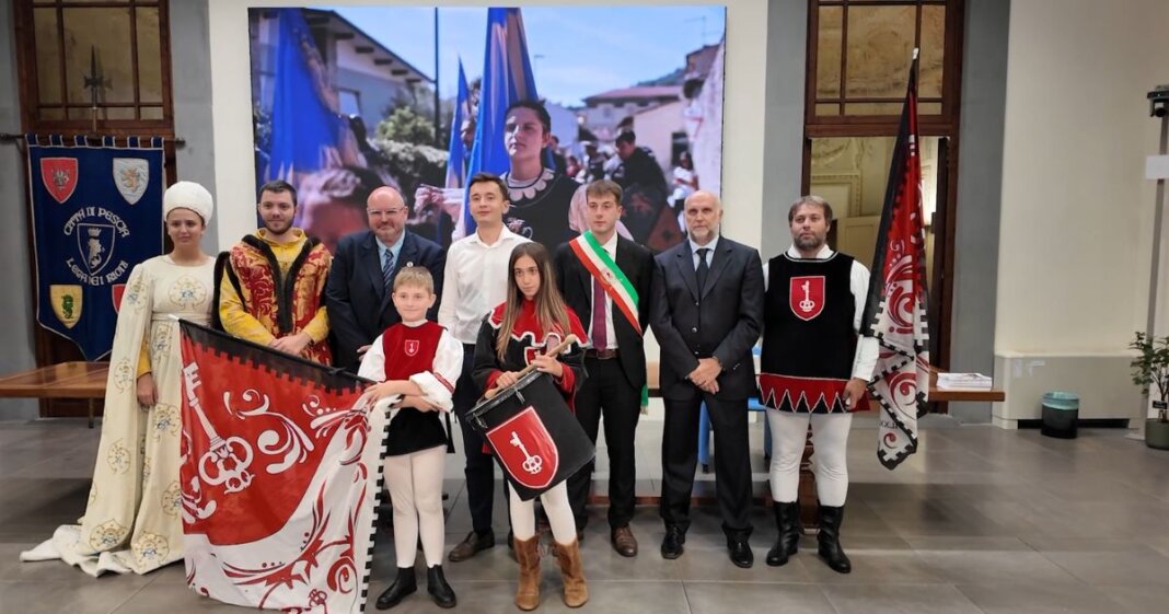 presentato il 49esimo palio di pescia